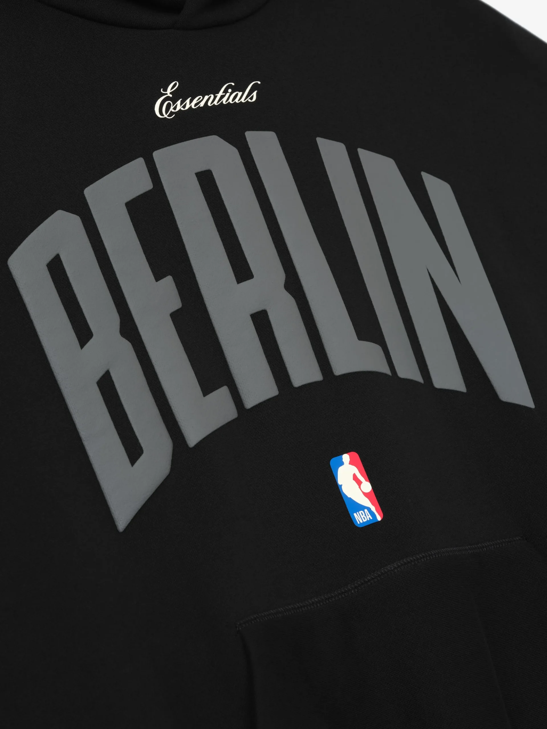 Berlin 90s Hoodie
