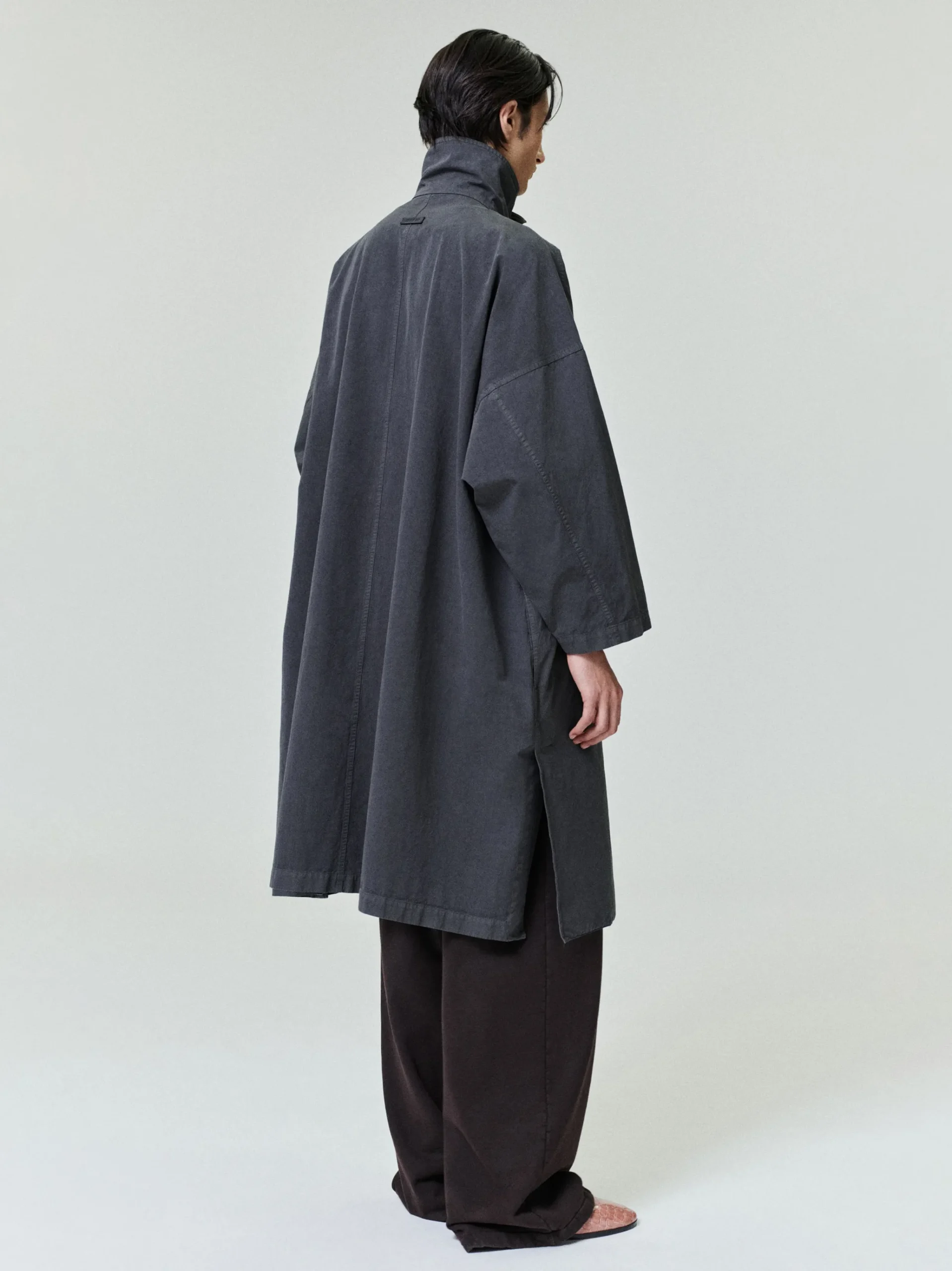 Garment-Dyed Cropped Sleeve Car Coat
