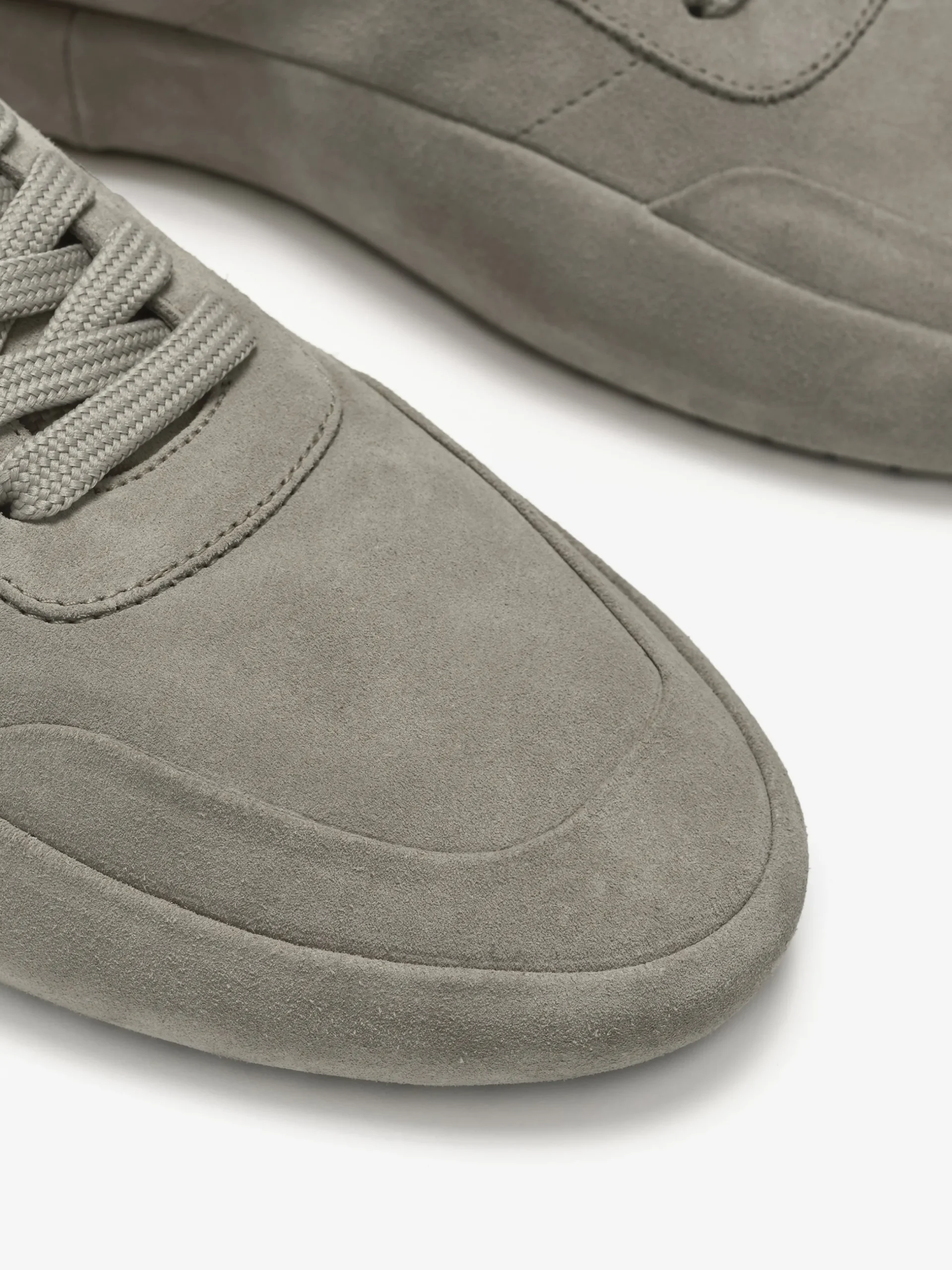 Suede Lace Up Runner