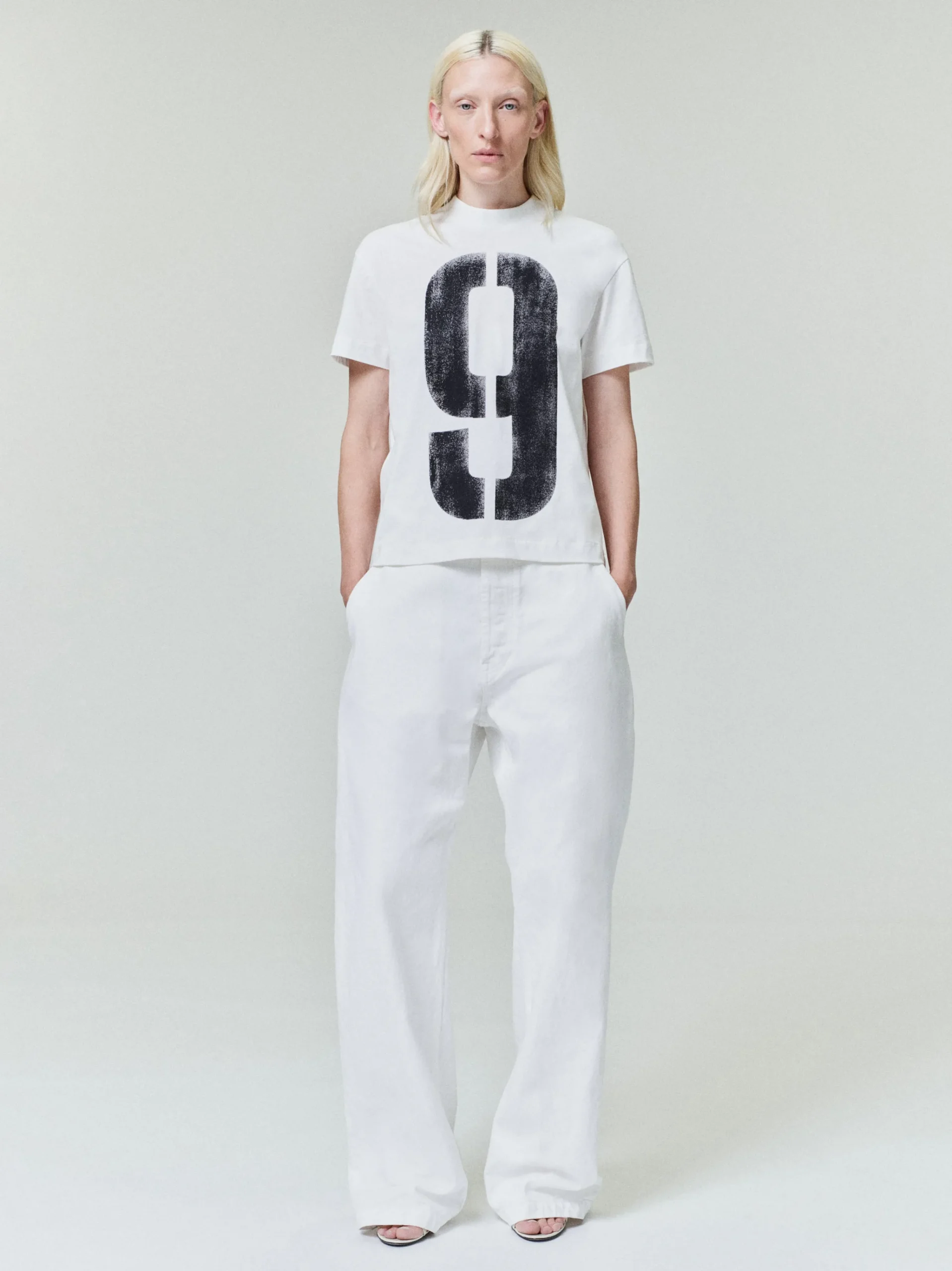 Womens 9 Tee