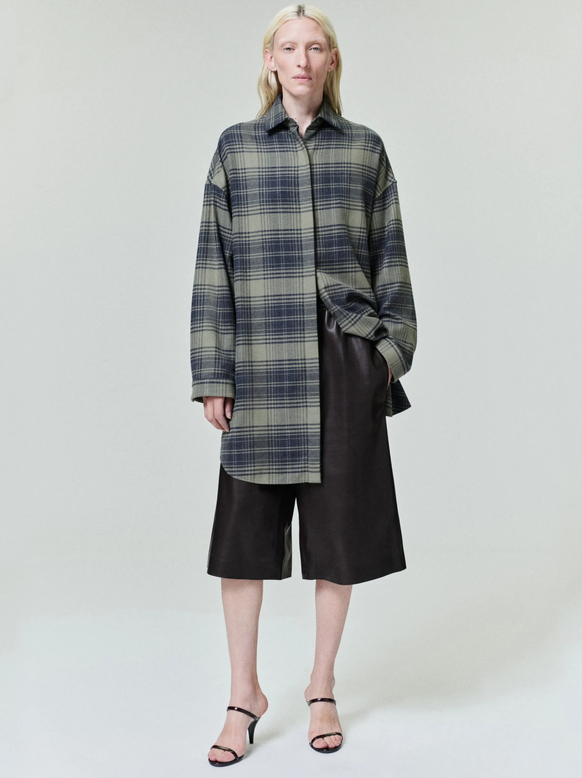 Womens Flannel Relaxed Shirt