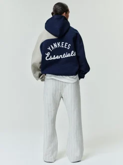 Yankees Raglan Half Zip Sport Hoodie